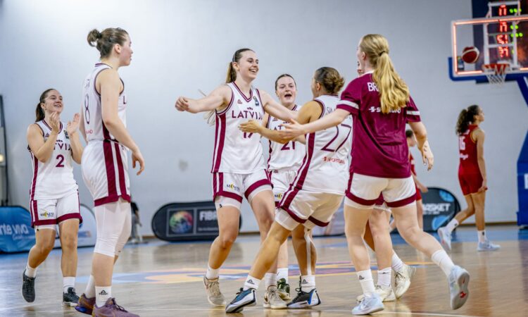 Latvijas U18 sieviešu basketbola izlase