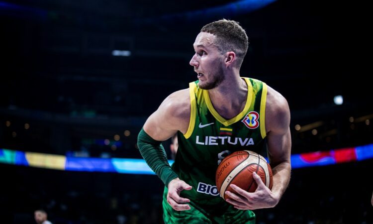 Tads Sedekerskis