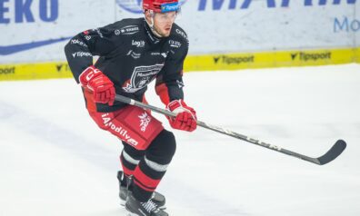 Batņa turpina uzņemt apgriezienus un atkal ir precīzs, Egle iemet Mitenam