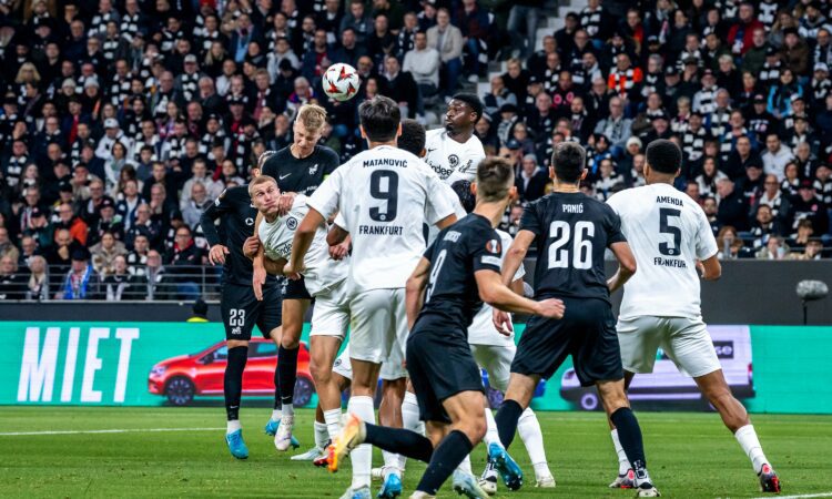 RFS pret Eintracht