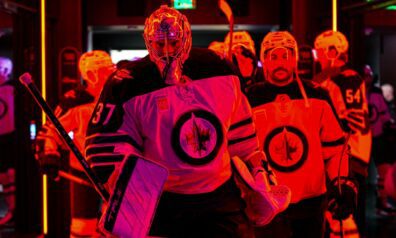 NHL nekas nemainās – “Jets” turpina bez zaudējumiem, “Sharks” – bez uzvarām