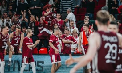 Labs garastāvoklis, saldumiņš un grāmata – izlases spēlētāji atklāj, ko ņem līdzi izbraukumā