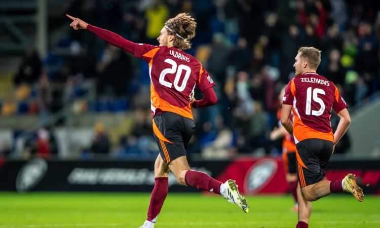 Latvijas futbola izlase