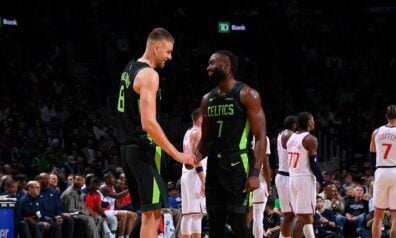 Kristaps Porziņģis un Džeilens Brauns