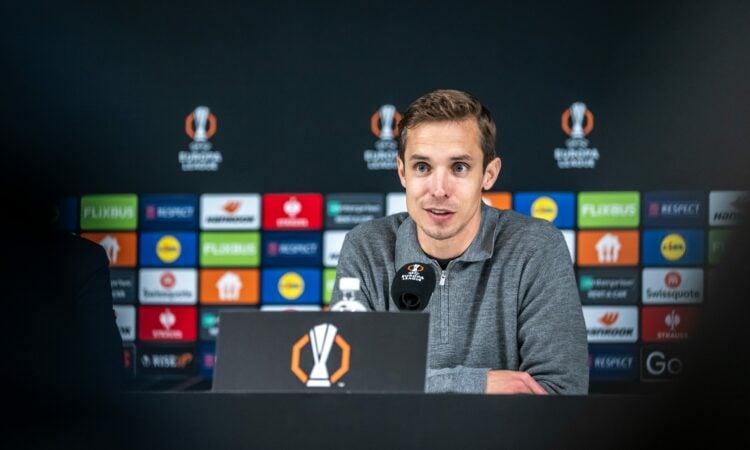 Davids Ubērs