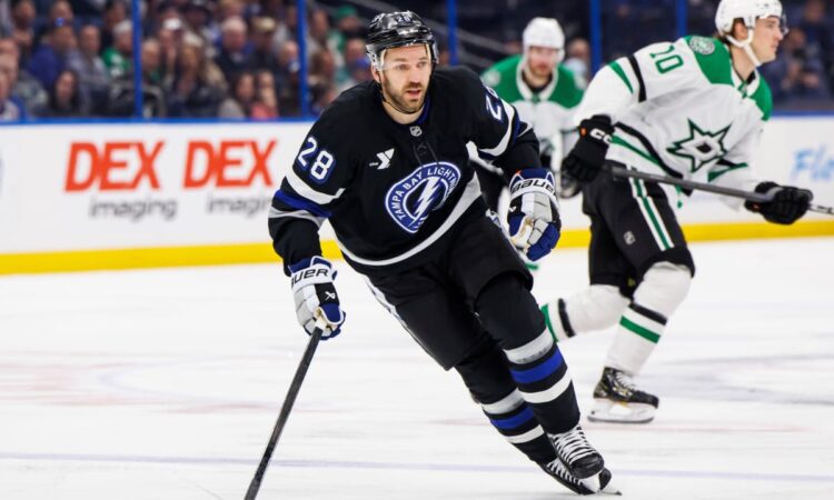 Zemgus Girgensons