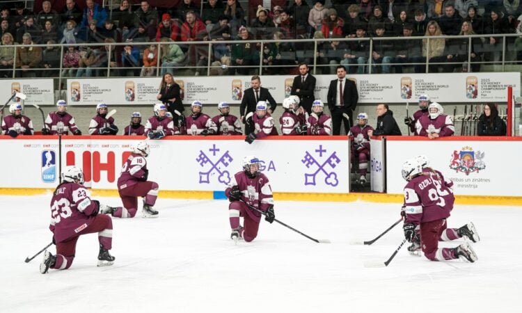 Latvijas U18 sieviešu hokeja izlase