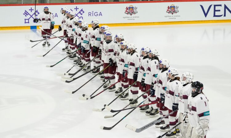 Latvijas U18 sieviešu hokeja izlase