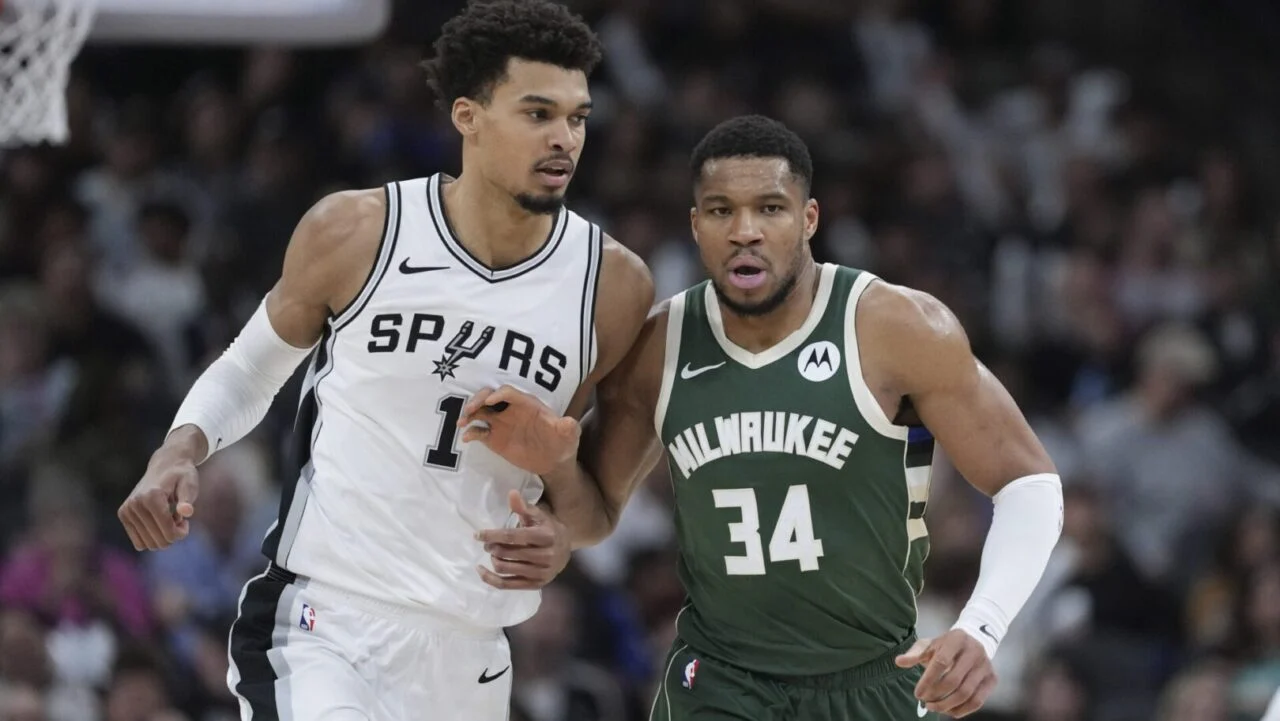 Viktors Vembanjama un Jannis Adetokunbo