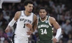 Viktors Vembanjama un Jannis Adetokunbo