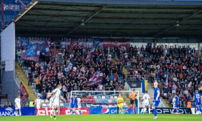 Latvijas futbola izlases fani