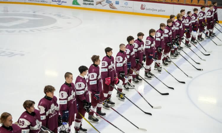 Latvijas U18 hokeja izlase