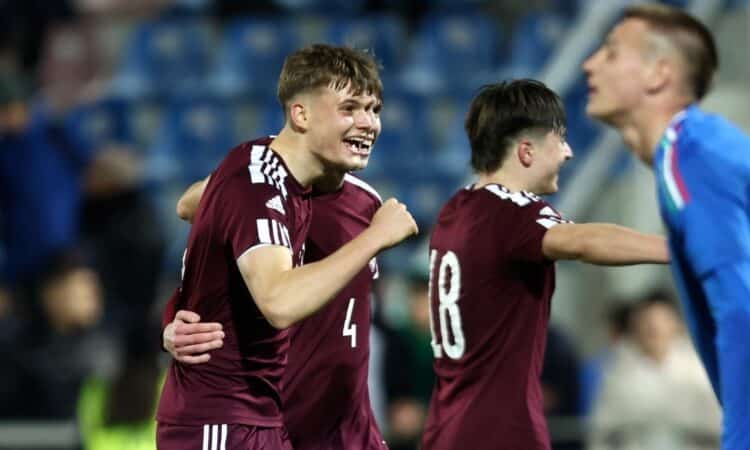 Latvijas U19 futbola izlase