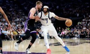 Domants Sabonis un Entonijs Deiviss