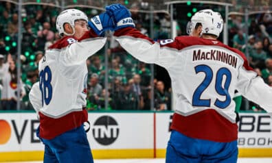 “Avalanche” pārliecinošs sniegums “play-off” ievadā, “Jets” trešajā periodā izglābjas