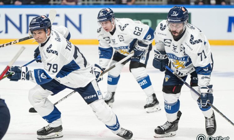Artu Tuomāla, Roberts Leino, Jesse Virtanens