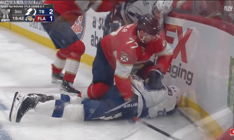 Niko Mikola un Zemgus Girgensons