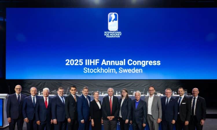 IIHF kongresa dalībnieki