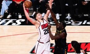 Rockets pret Warriors