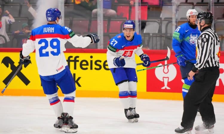 Slovākijas izlases hokejisti