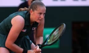 Aļona Ostapenko