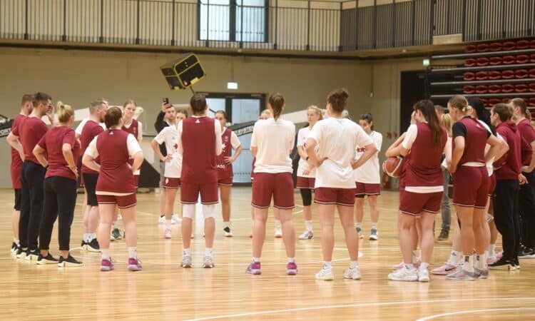 Latvijas sieviešu basketbola izlase