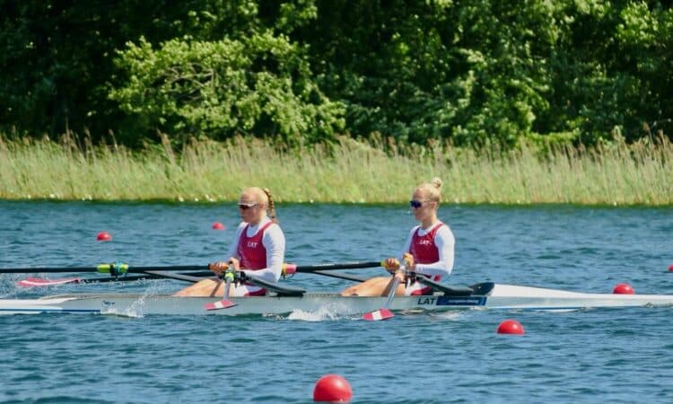 Kate Agare/Laine Rumpe
