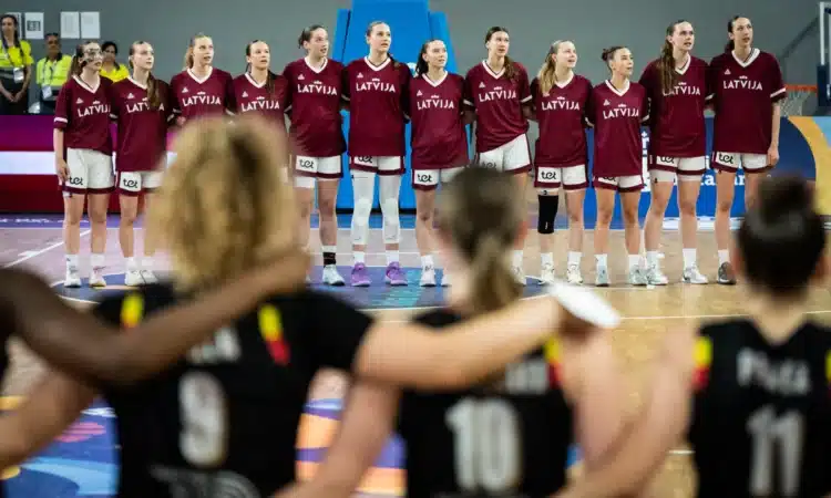 Latvijas U18 sieviešu basketbola izlase