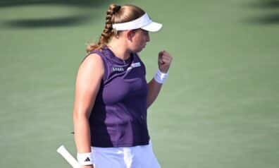 Aļona Ostapenko