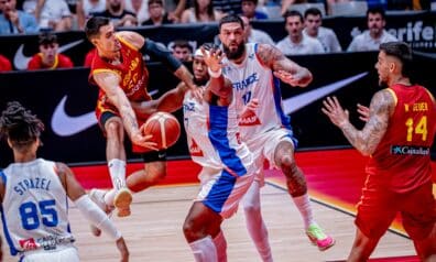 Francijas un Spānijas basketbola izlases
