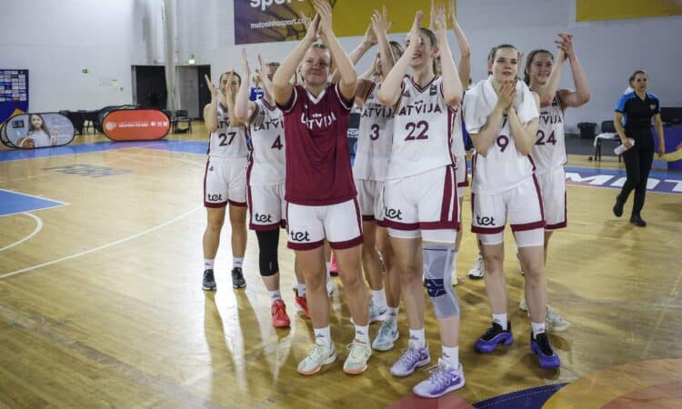 Latvijas U20 sieviešu basketbola izlase