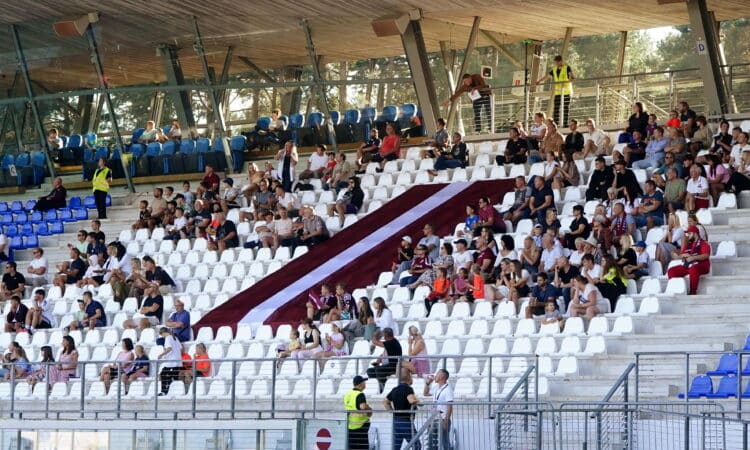 Stadions 