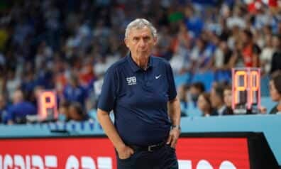 Svetislavs Pešičs