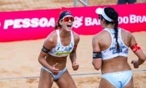 Tīna Graudiņa un Anastasija Samoilova