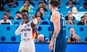 Deniss Šrēders un Luka Dončičs