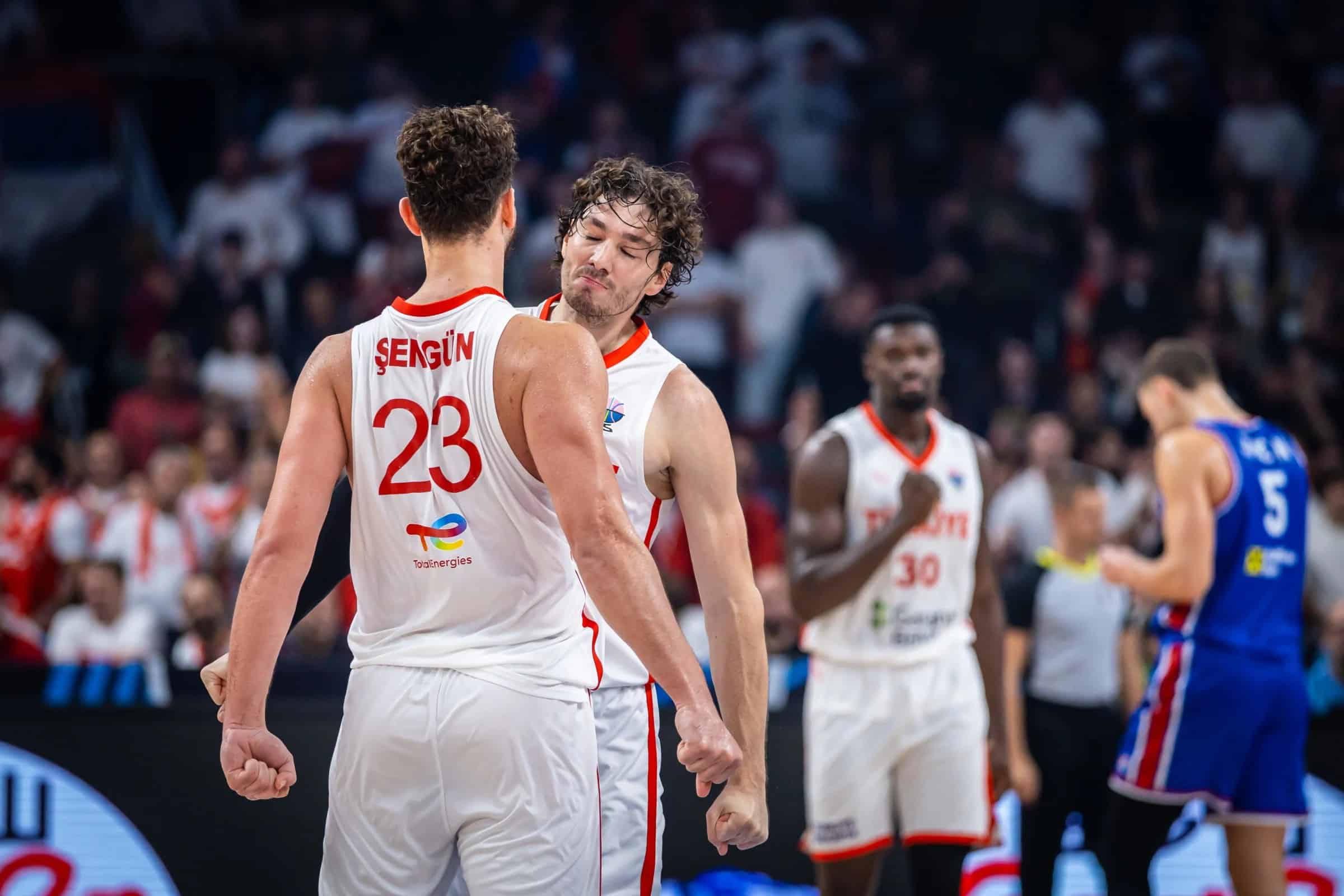 Turkey Wins EuroBasket Group Stage; Defeats Serbia - News Directory 3
