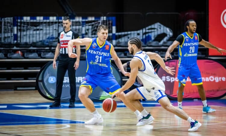 Edvards Mežulis un Gustavs Kampuss