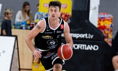 Anivaniva Teits-Džounss