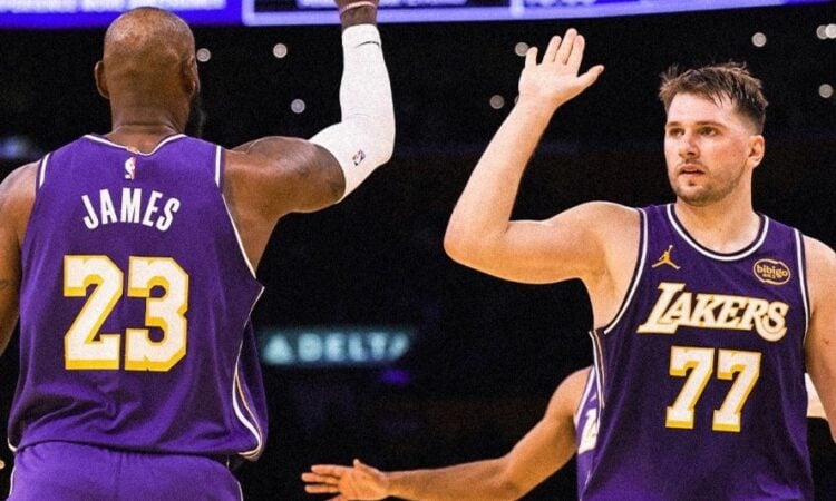 Lebrons Džeimss un Luka Dončičs