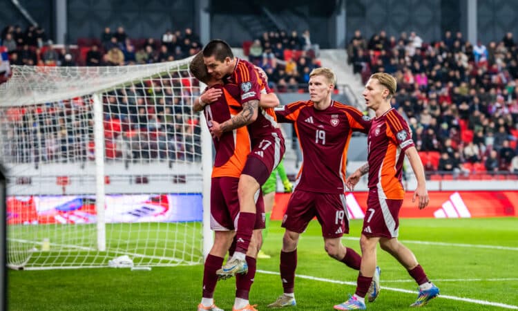 Latvijas futbola izlase