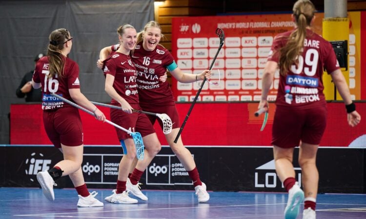 Latvijas sieviešu florbola izlase