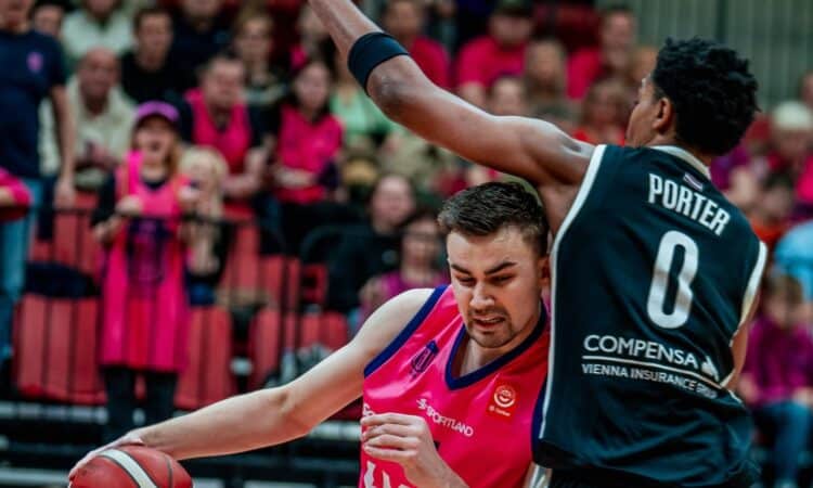 Rīgas Zeļļi un VEF Rīga