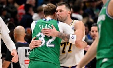 Kūpers Flegs un Luka Dončičs