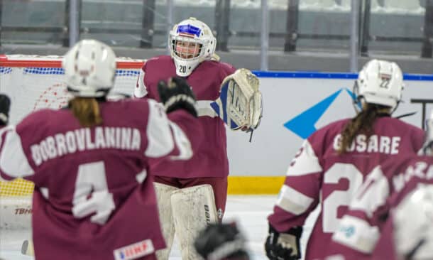 Latvijas U18 sieviešu hokeja izlase
