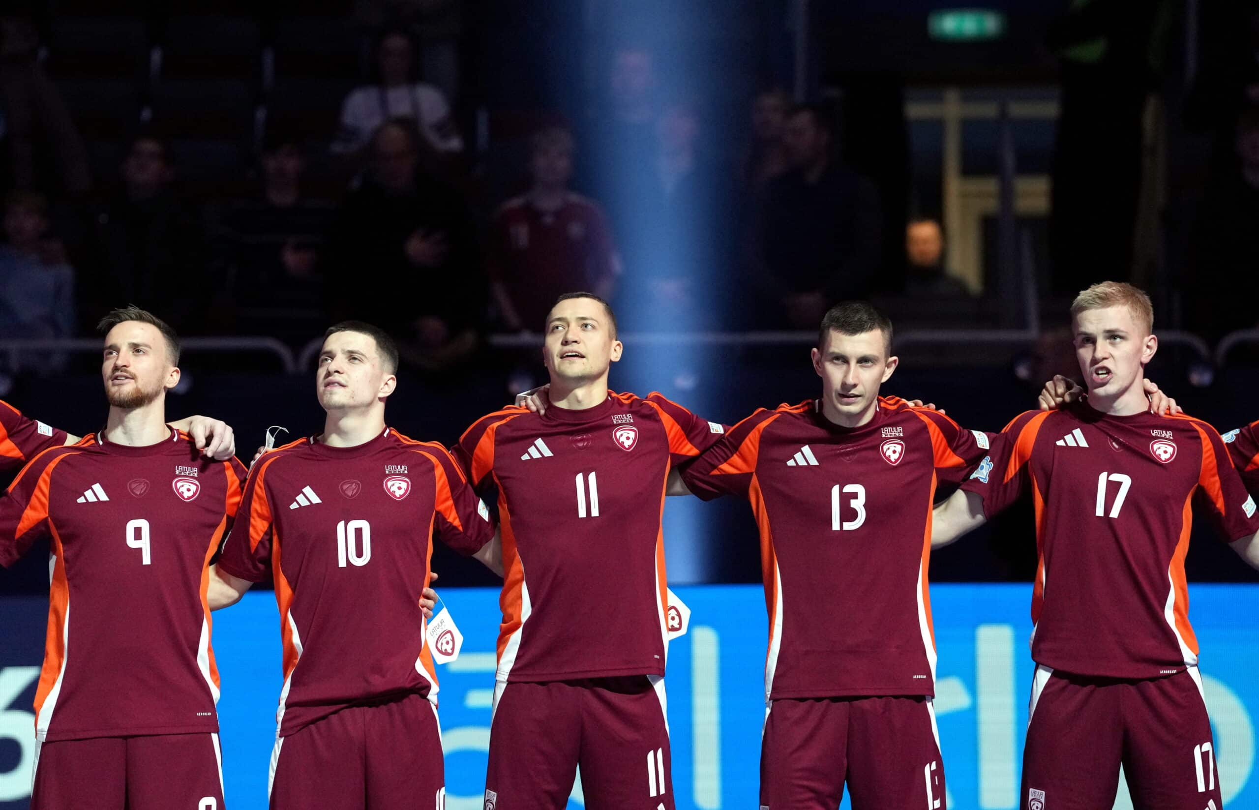 latvijas-telpu-futbolistiem-iz-iro-c-a-par-vietu-e-1-4-fin-l