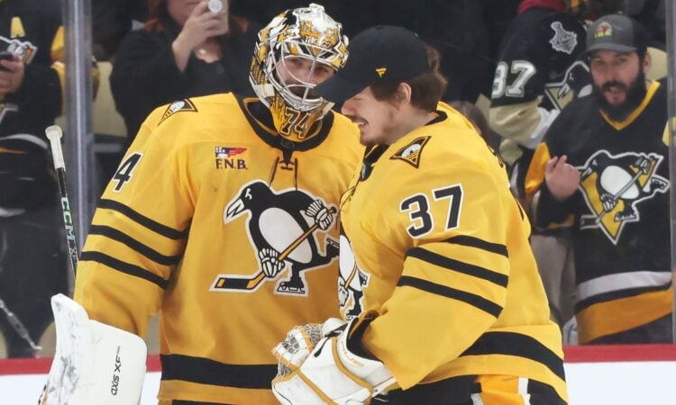 Stjuarts Skiners un Artūrs Šilovs