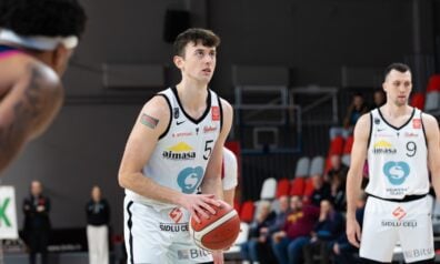 Anivaniva Teits-Džounss