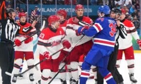 Dānijas un ASV hokejisti