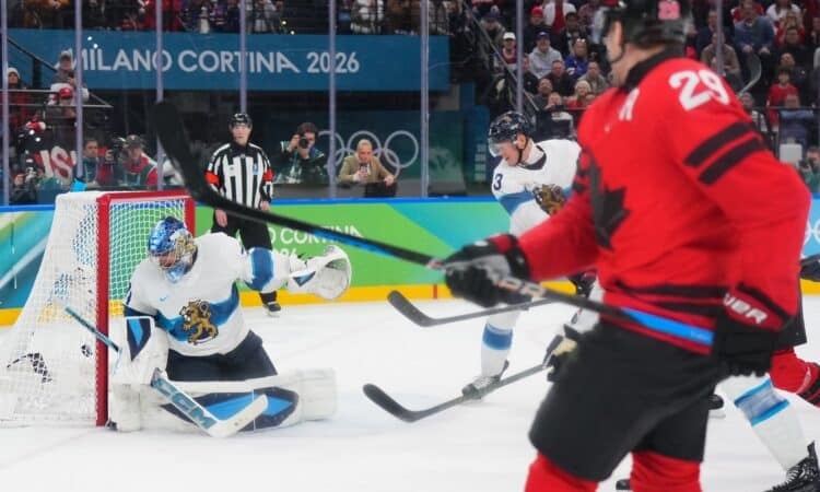 Neitana Makinona uzvaru nesošie vārti pret Somiju