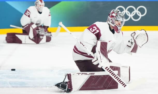 Elvis Merzļikins un Artūrs Šilovs